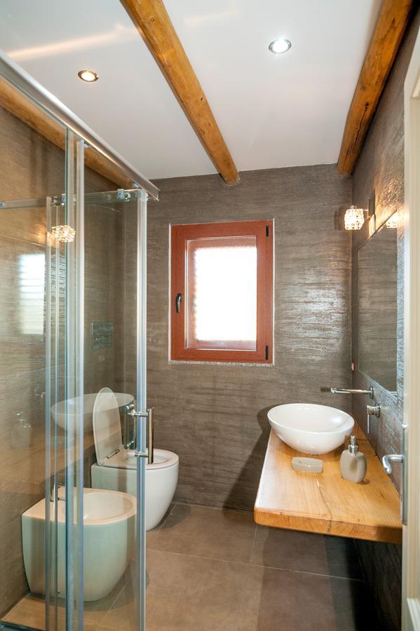 Residence Tanaunella Будони Екстериор снимка